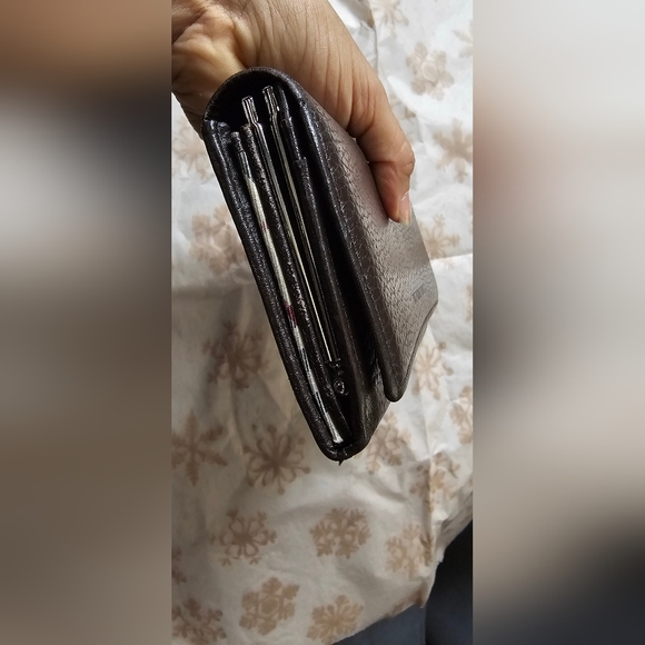 Authentic Burberry Brown Long Wallet - Picture 2 of 8